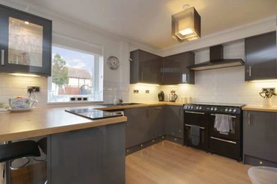 2 Bedroom Terraced